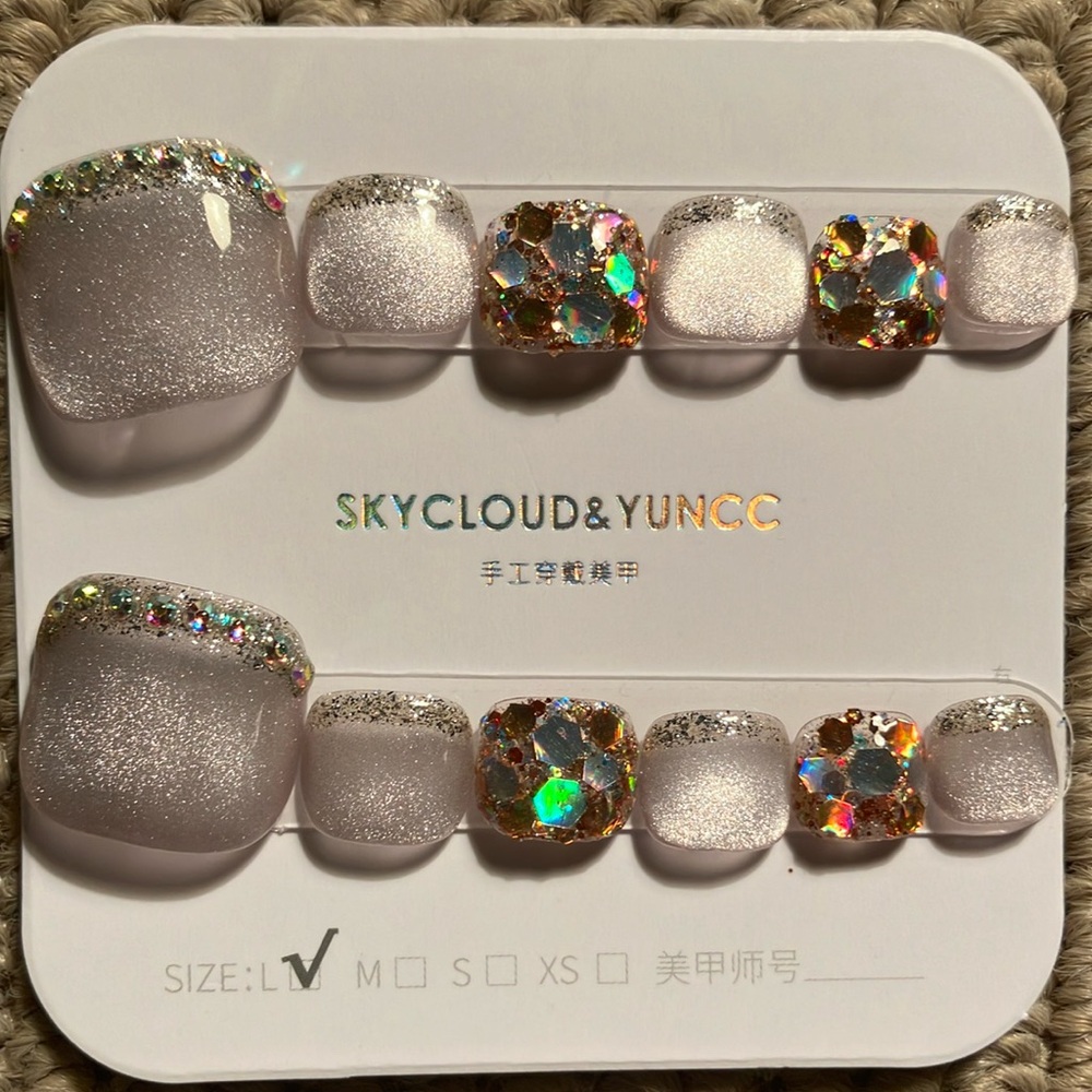 Glitter Cateye Press-On Toe Nails